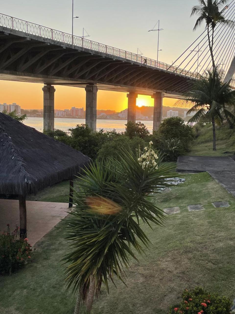 Pousada Oliveiras Pe Na Areia Ilhéus Exterior foto